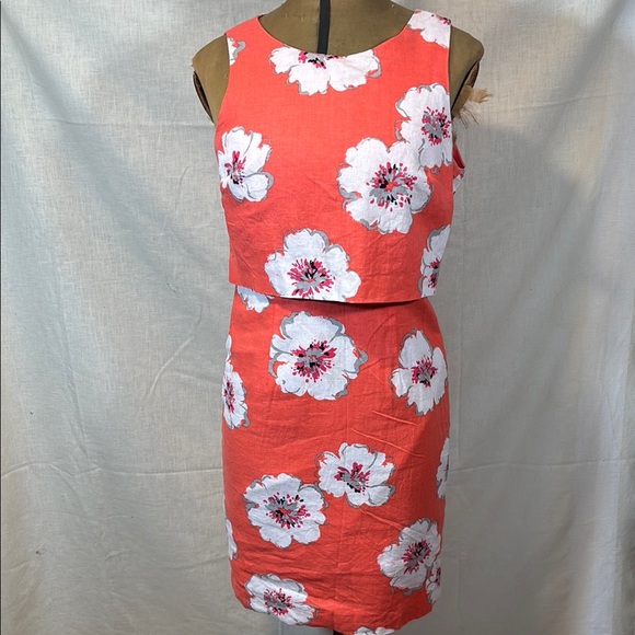 Ivanka Trump Dresses & Skirts - Coral dress with white floral design